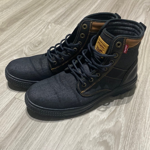 Levi's Other - Levi denim boots